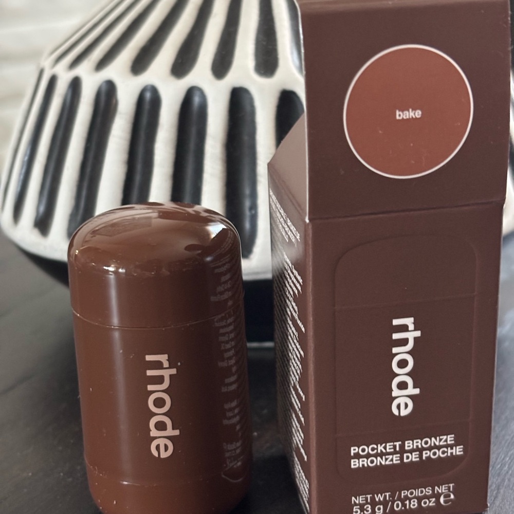 rhode skin Cream Bronzer Stick — Rich Brown BAKE nwt pocket size